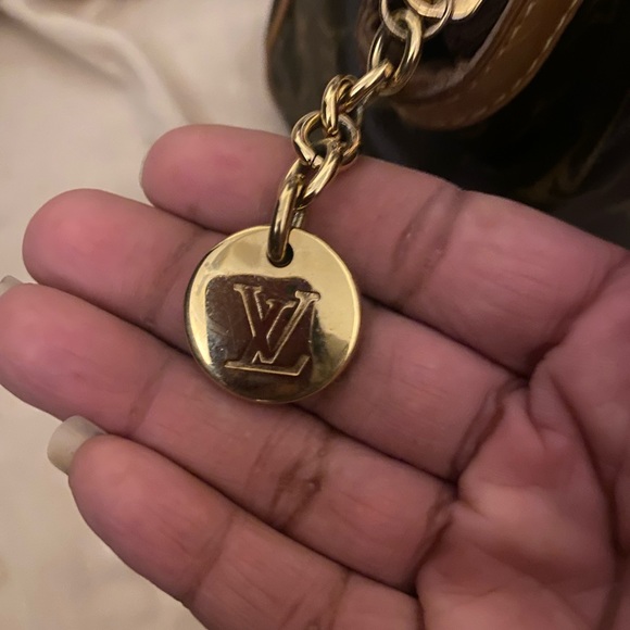 SOLD!💎Authentic 💎Louis Vuitton Monogram Tivoli PM💎Classic! - Picture 5 of 10